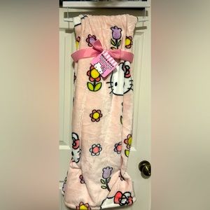 Hello Kitty Plush Blanket